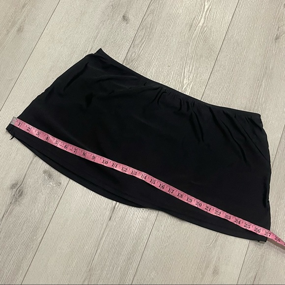 CATALINA Black Swim Bottom Skirt with Built In Briefs Size XL (16/18) - Picture 4 of 8